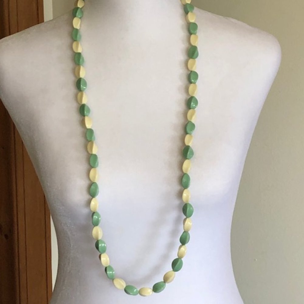 MONET Green Cream Bead 36" Necklace Vintage 82124